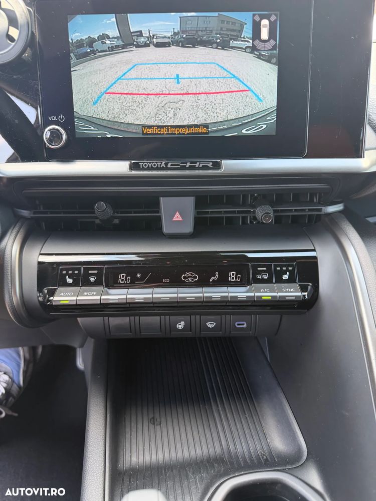 Toyota C-HR 2.0 HEV 197 CP 4x2 CVT Premiere Edition - 8