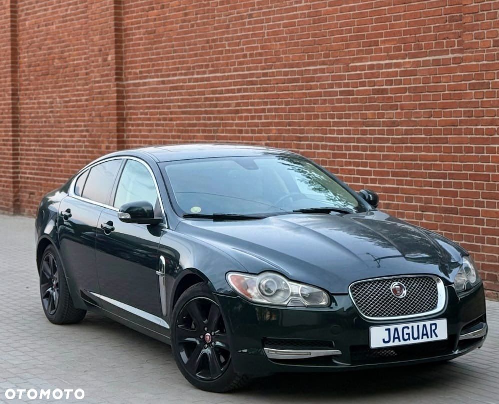 Jaguar XF 2.7 V6 D Premium Luxury - 2
