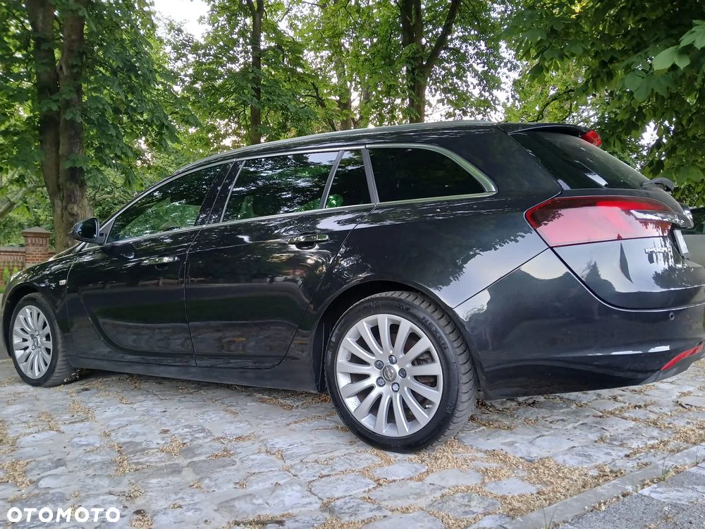 Opel Insignia - 15