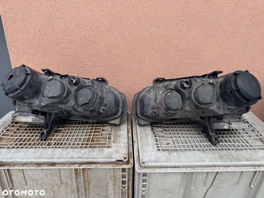 Lampa przednia ALFA ROMEO 159 XENON KOMPLET EUROPA ORYGINALNE AL - 4