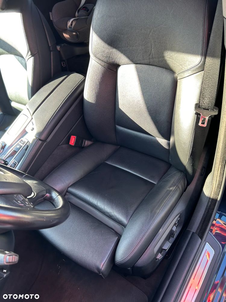 BMW Seria 5 530d Touring Modern Line - 16