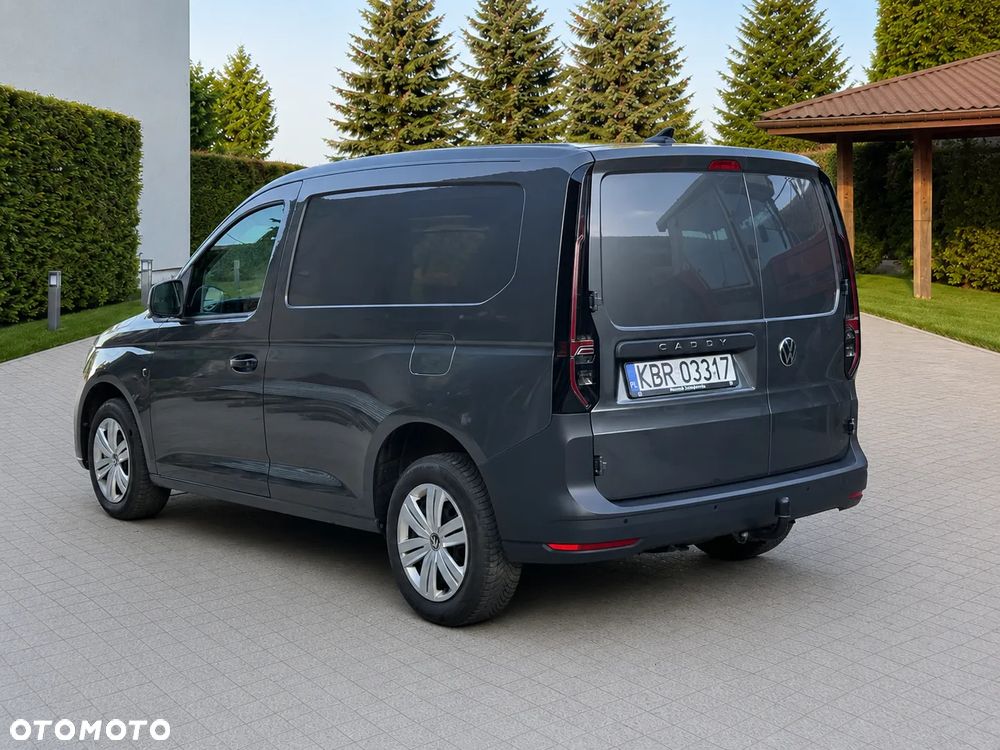 Volkswagen Caddy 2.0 TDI DSG - 4
