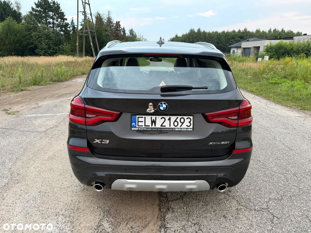 BMW X3 xDrive30i xLine - 16