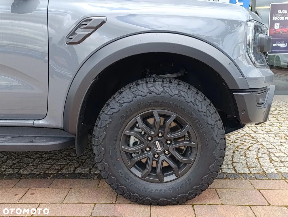 Ford Ranger Raptor - 12