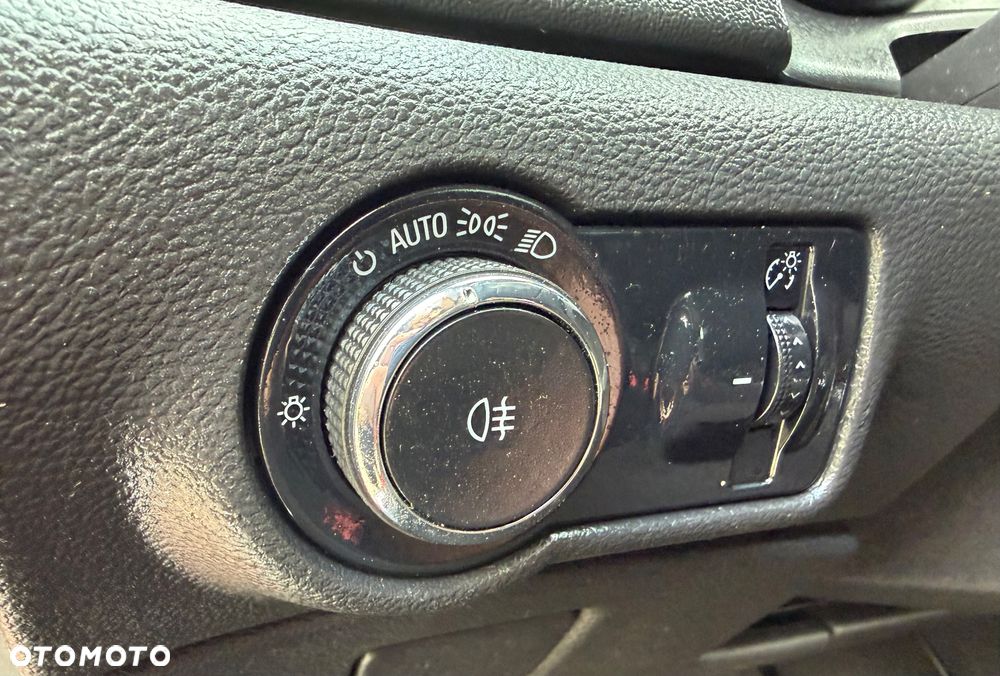 Opel Astra 1.7 CDTI DPF Edition - 29