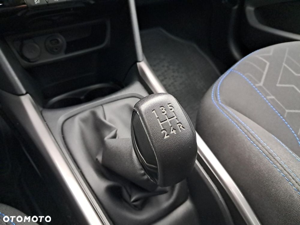 Peugeot 2008 1.2 Pure Tech Style S&S - 20