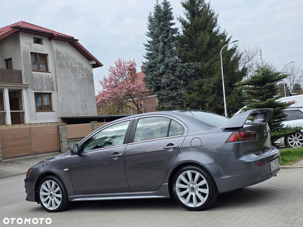 Mitsubishi Lancer 2.0 DID Instyle NAVI - 4