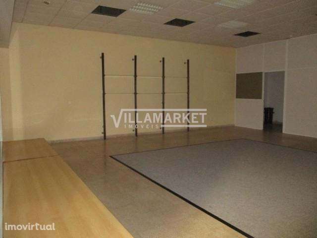 Loja com 95 m² em Samora Correia, destinada a comércio. - Grande imagem: 3/7