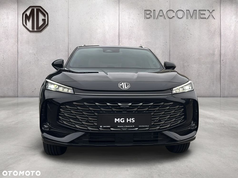 MG HS - 3