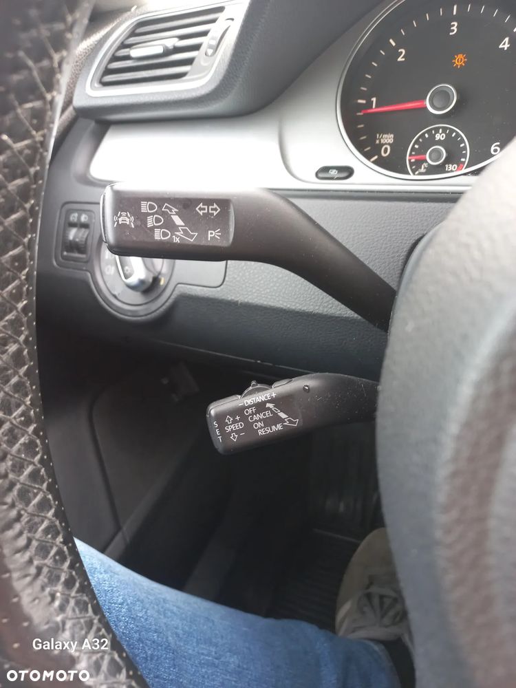 Volkswagen Passat CC - 32