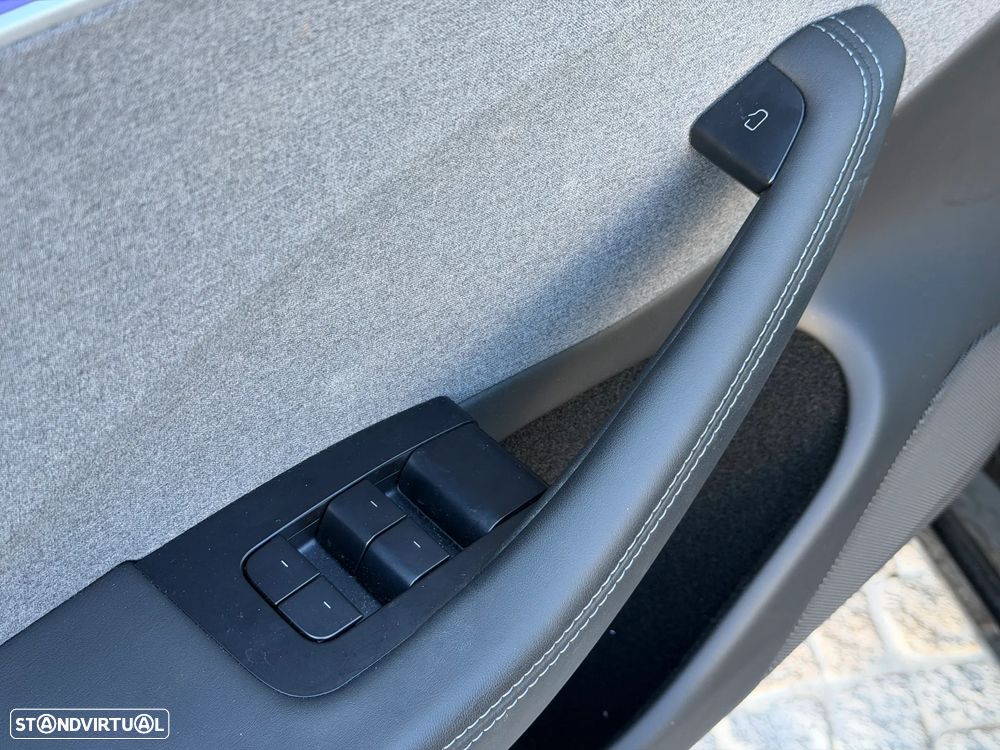 Tesla Model 3 Standard Range Plus RWD - 33