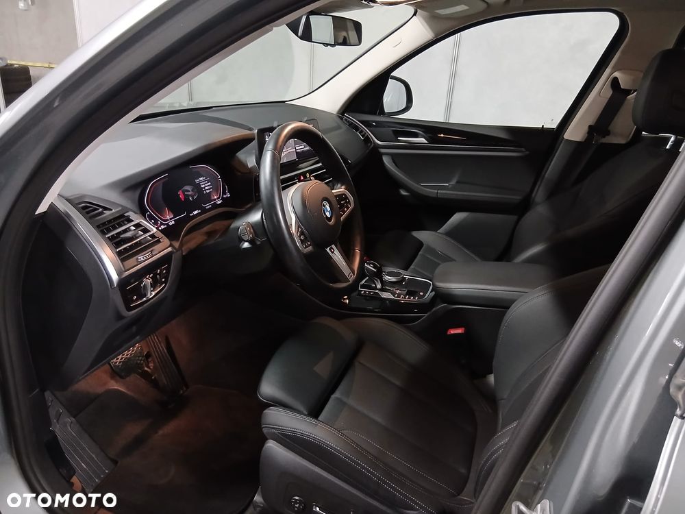 BMW X3 xDrive20d mHEV - 15