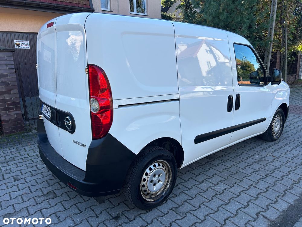 Opel Combo - 4