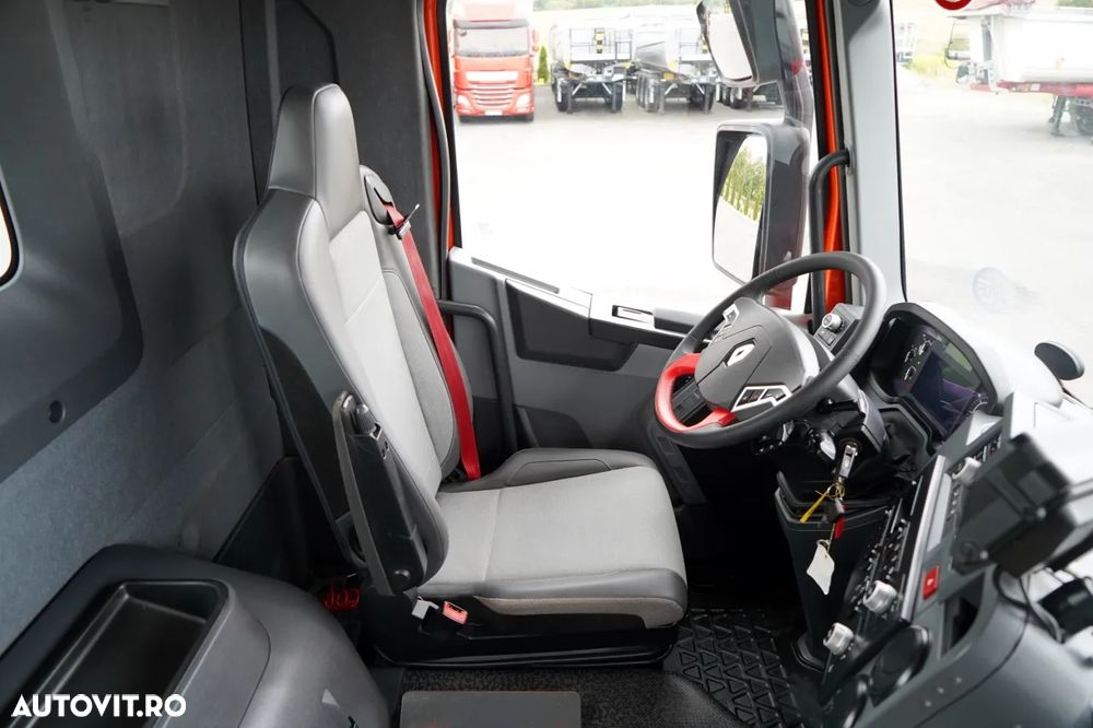 Renault K 380 / 6X4 / LIVRARE 6,2 M / + HIAB 166 ES-4 / CAPACITATE MAXIMĂ DE RIDICARE 6.500 KG / ATINGEREA 12,3 M / ROTATOARE / RADIOCOMANDĂ / IMPORTAT - 29