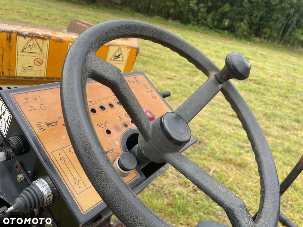Terex Ta3.sh Wozidło 3 tony. 4x4. OBROTOWA koleba 1500 mtg. 2017 rok. Automat jazda. Maszyna Jak nówka z salonu. Silnik Kubota 4 cylindry! Z upadłości Norweskiego Gospodarstwa. Pełne sterowanie dżojstik REWERS HYDROSTATIC. Opony zero zużycia. Aktualna DEKRA BMWT. Pełny Oryginał Fabryczny Lakier w każdym miejscu! Ani deka luzu wycieku. Oswietlenie Fabryczne Full opcja.  Szybka wolna jazda. WIELKA OKAZJA  Tanio! - 12