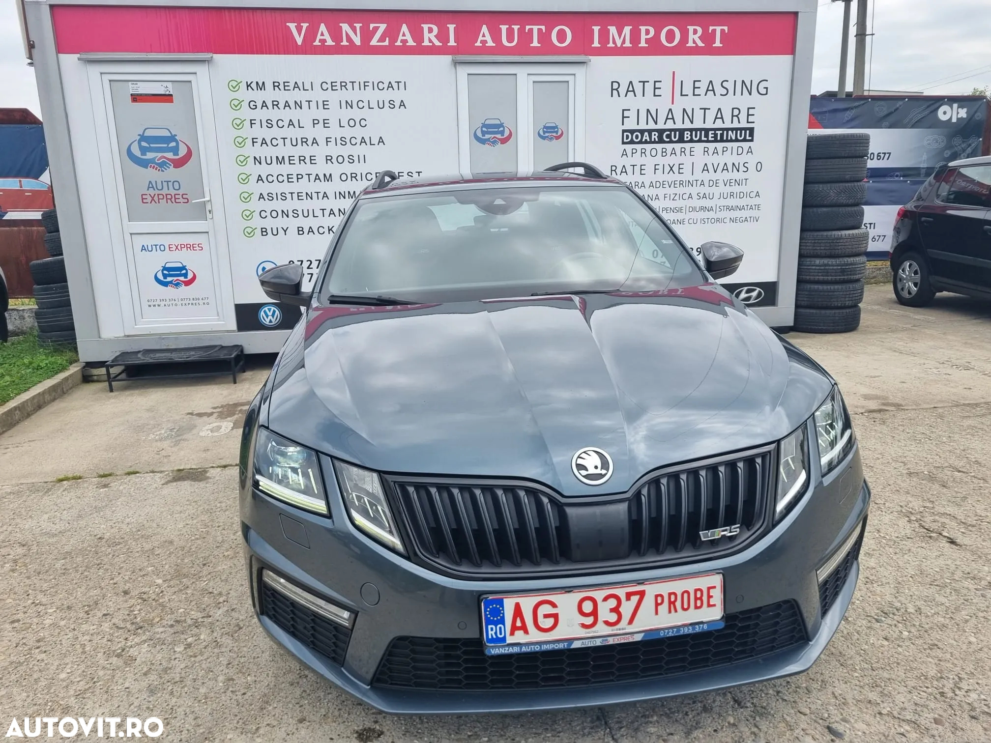 Skoda Octavia Combi 2.0 TDI 4x4 DSG RS - 2