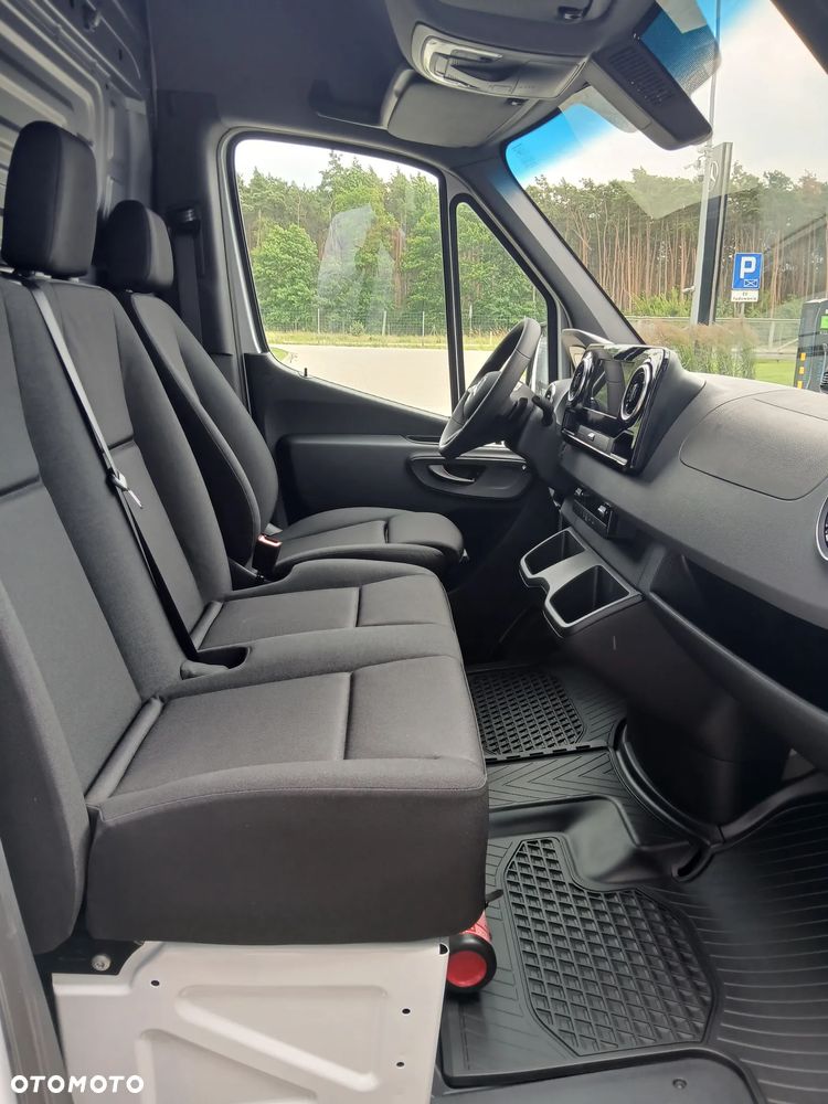 Mercedes-Benz Sprinter 317 CDI KA OM654 długi PRO - 13