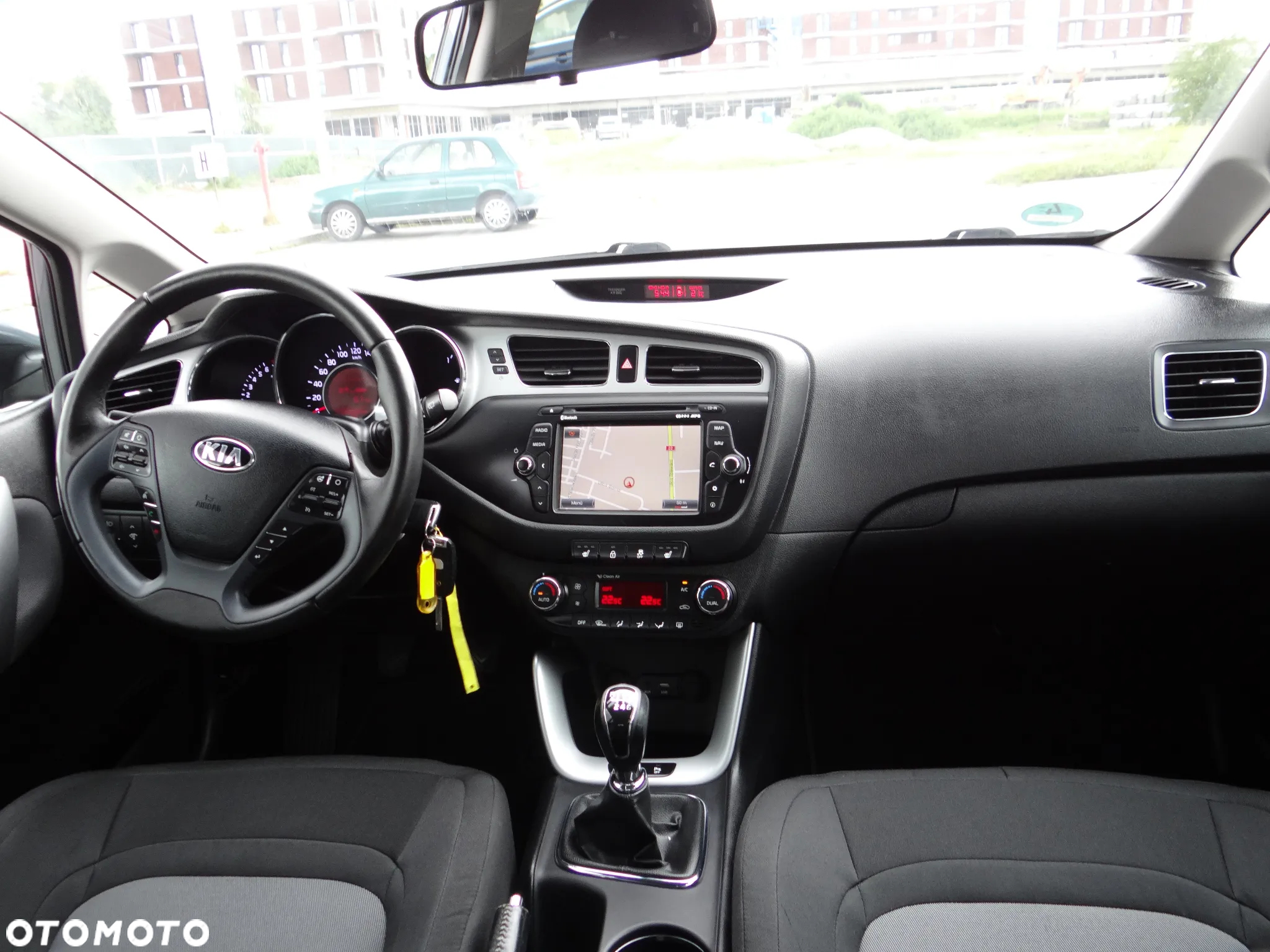 Kia Ceed - 8