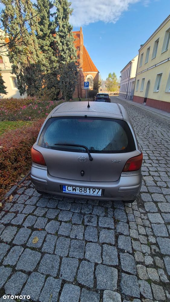 Toyota Yaris 1.3 Terra Plus - 7