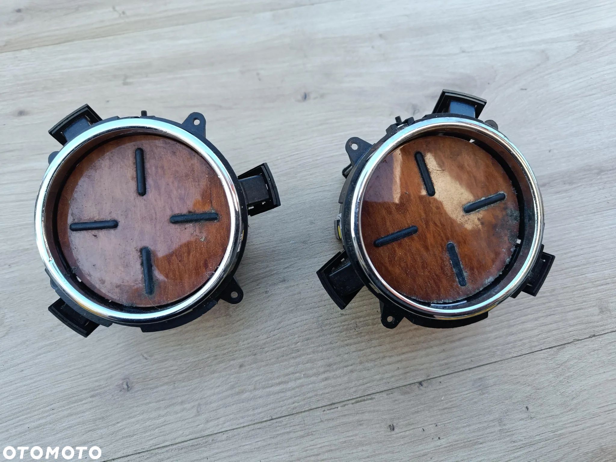 VW PHAETON UCHWYT NA KUBEK CUP HOLDER LEWY PRAWY DREWNO - 1
