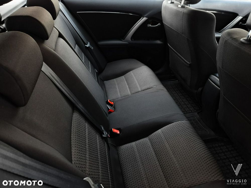 Toyota Avensis 1.8 Sol EU5 - 22
