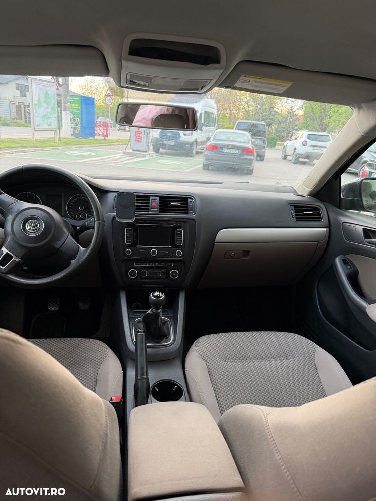 Volkswagen Jetta 1.2 TSI Trendline - 7