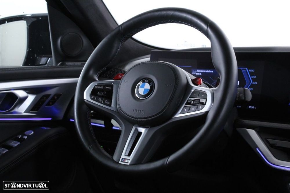 BMW XM - 17