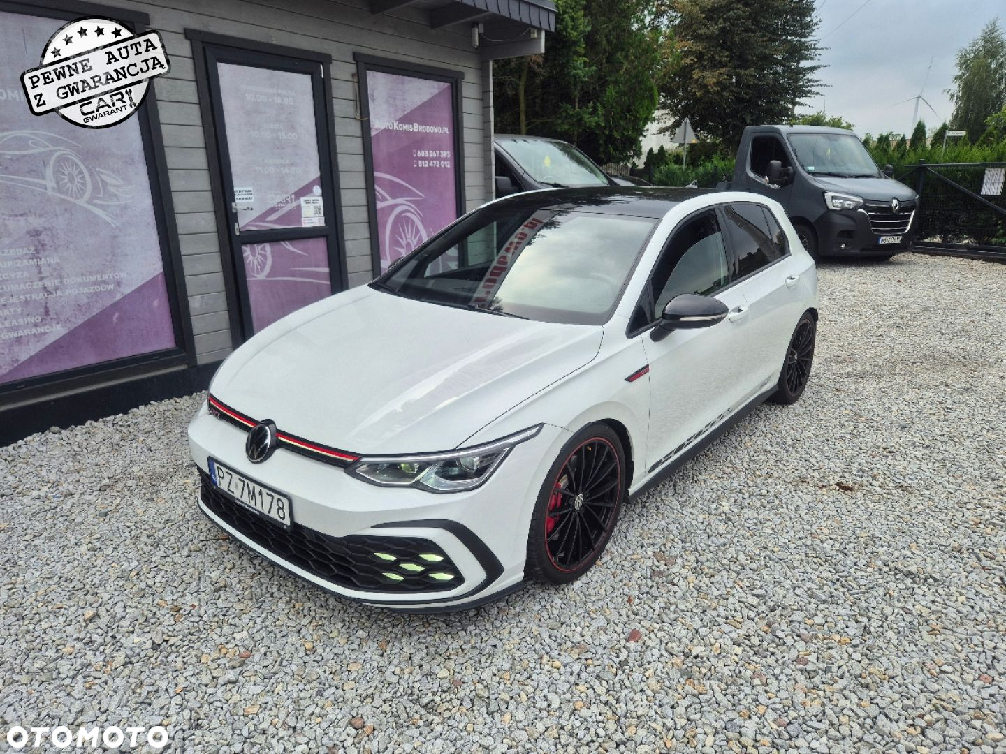 Volkswagen Golf - 2
