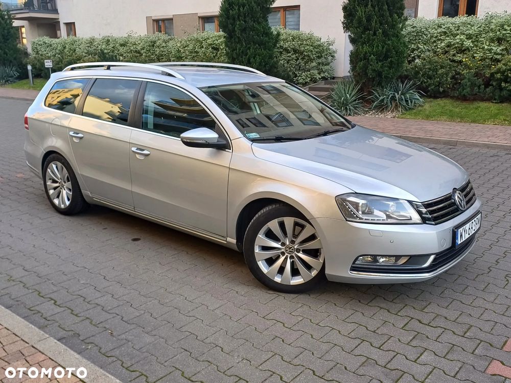 Volkswagen Passat 2.0 TDI Comfortline DSG - 2