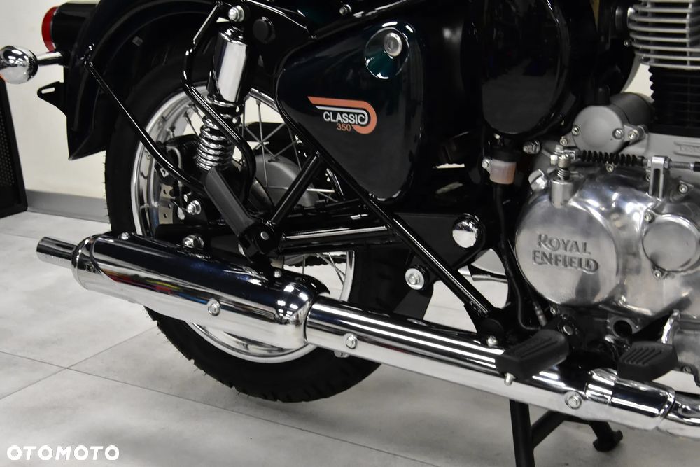 Royal Enfield Classic - 41