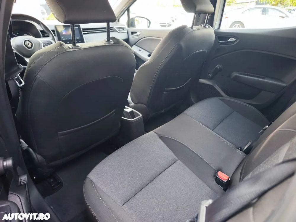 Renault Clio V E-Tech 145 Techno - 9