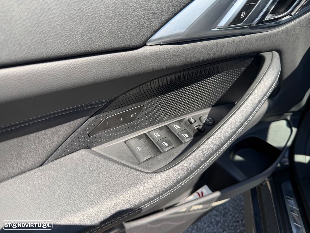 BMW 430 i Pack Desportivo M Auto - 23