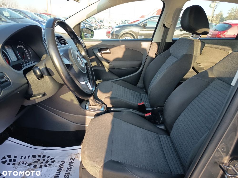 Volkswagen Polo 1.6 TDI DSG Comfortline - 10