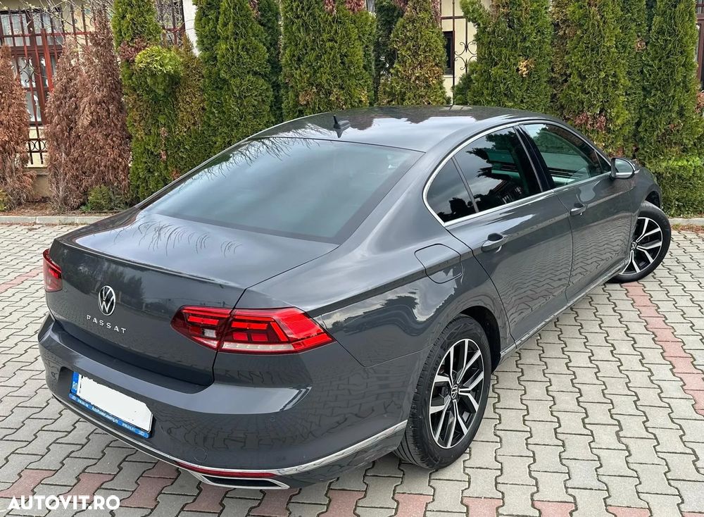 Volkswagen Passat 2.0 TDI DSG Highline - 27