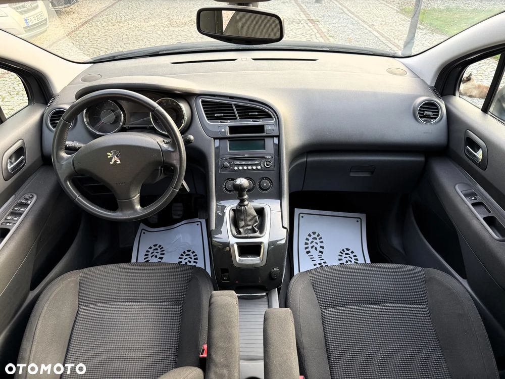 Peugeot 5008 1.6 THP Premium - 14