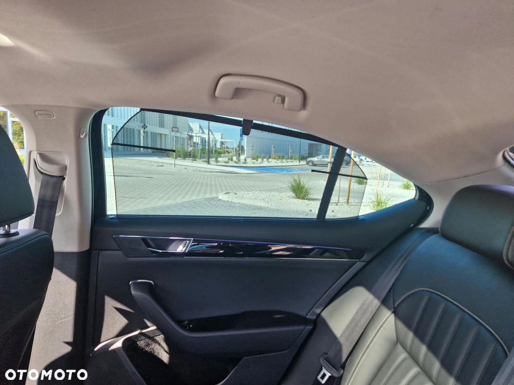 Skoda Superb 2.0 TDI 4x4 DSG L&K - 25