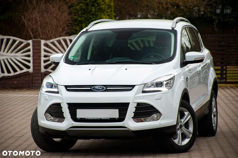 Ford Kuga 1.5 EcoBoost 4WD Titanium Plus - 32