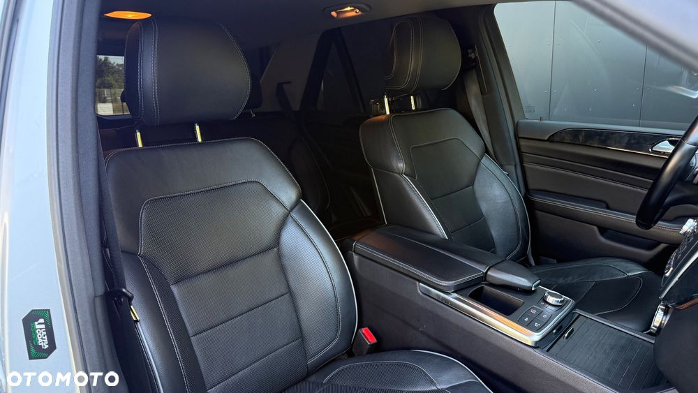 Mercedes-Benz ML - 13