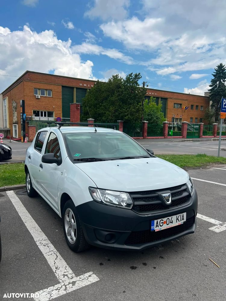 Dacia Sandero 1.2 75CP Acces - 1