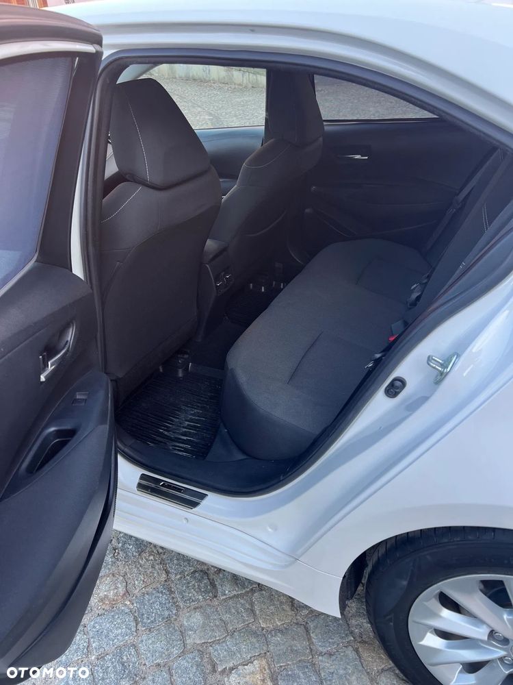 Toyota Corolla 1.6 Comfort - 8