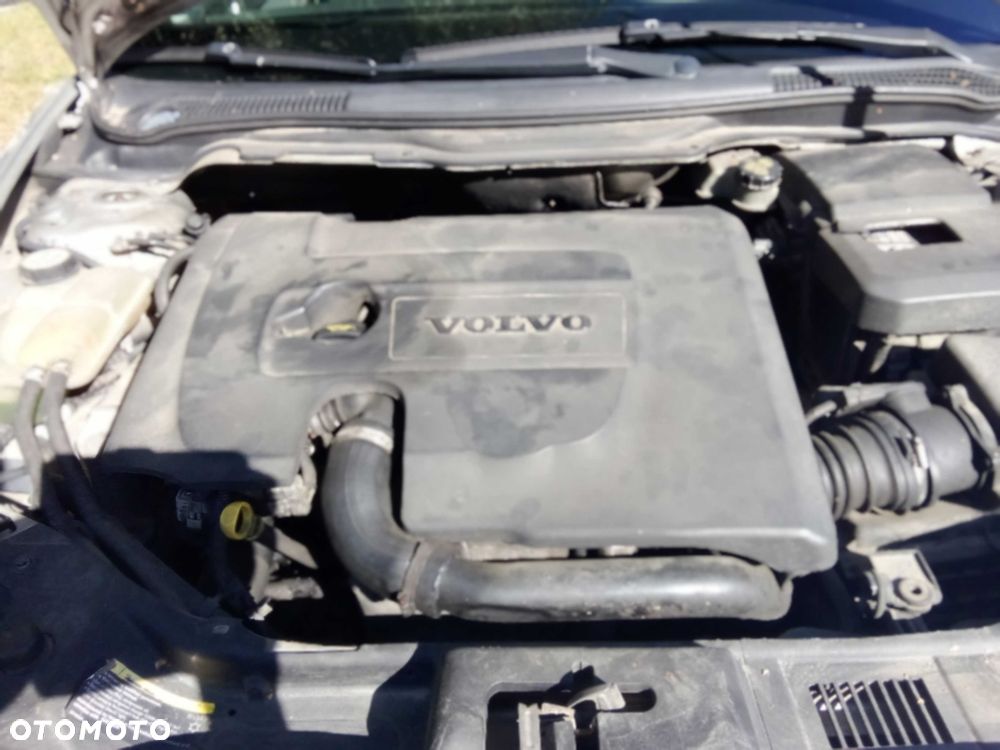 Volvo V50 - 6