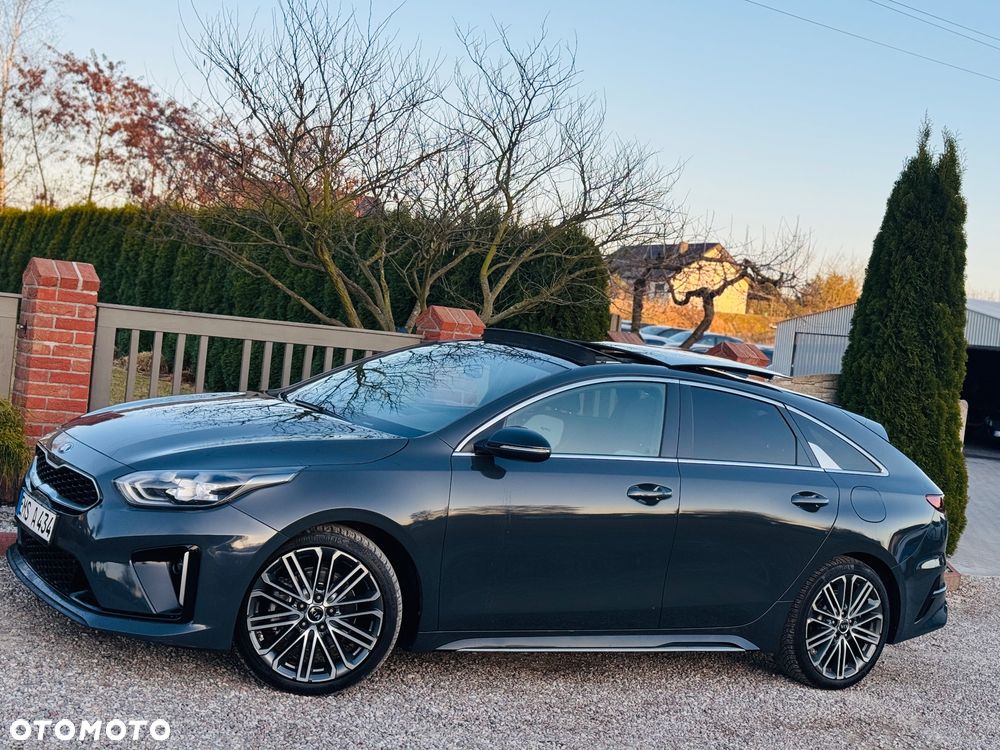 Kia ProCeed 1.6 CRDi DCT7 SCR GT LINE - 23