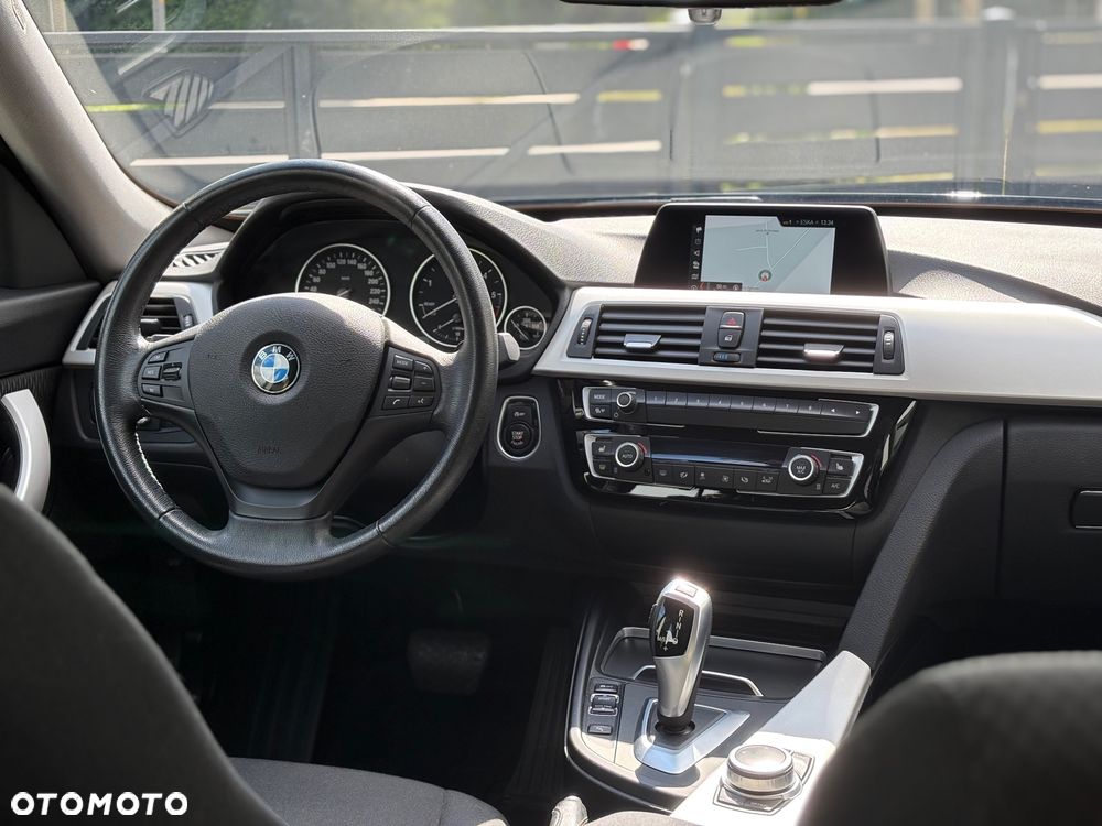 BMW Seria 3 318d Advantage - 8