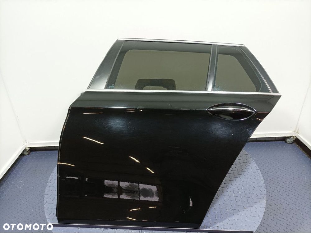 BMW 5 F11 TOURING KOMBI DRZWI TYŁ TYLNE LEWE 668 - 1
