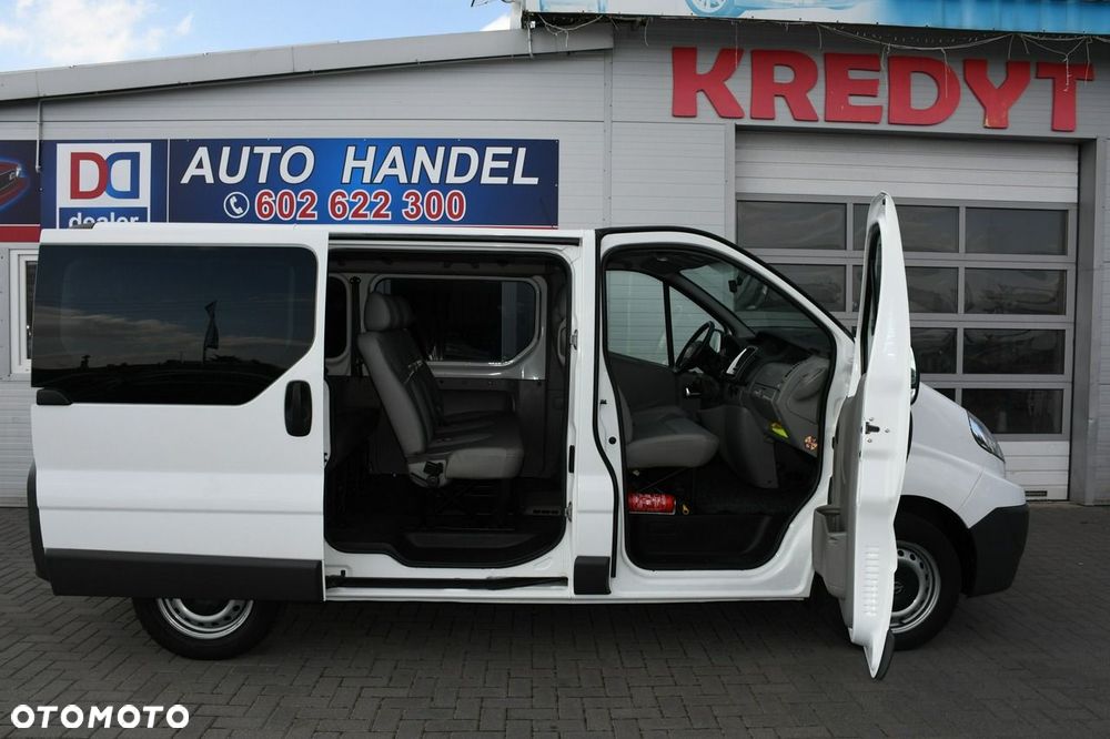 Renault Trafic - 13
