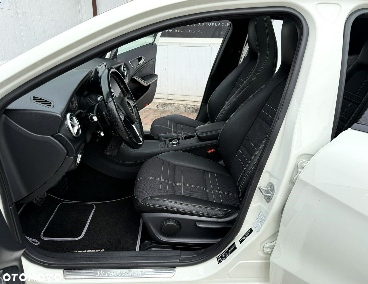 Mercedes-Benz Klasa A 220 CDI (BlueEFFICIENCY) 7G-DCT Urban - 19