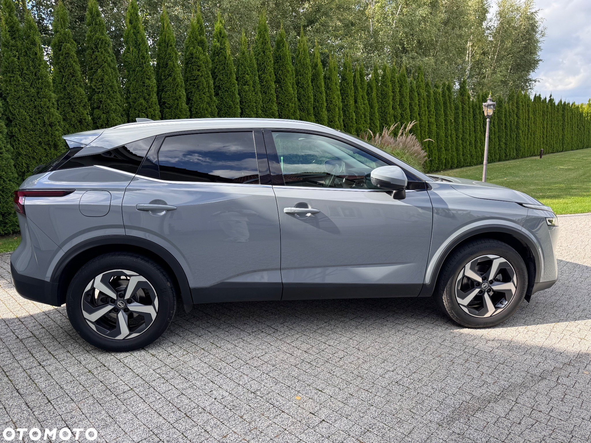 Nissan Qashqai 1.3 DIG-T N-Connecta - 8