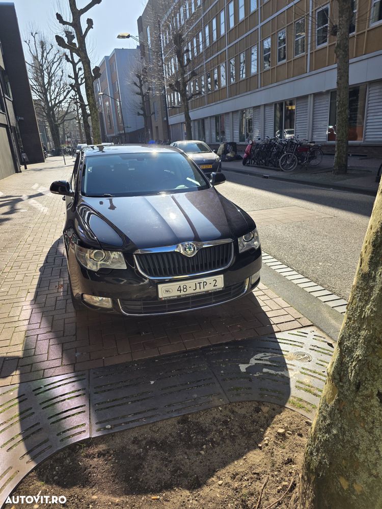 Skoda Superb 1.4 TSI Active - 3