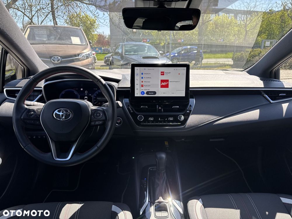 Toyota Corolla 1.8 Hybrid GR Sport Dynamic - 11