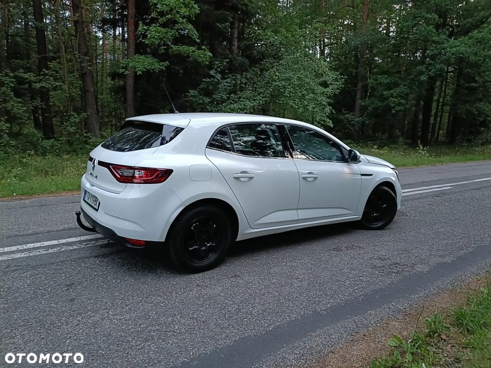 Renault Megane 1.5 dCi Business - 28